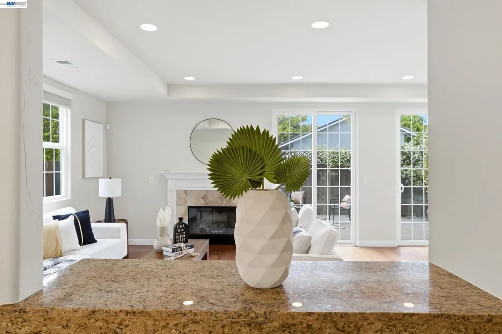 1003 Greenbrier Court San Leandro CA 94577