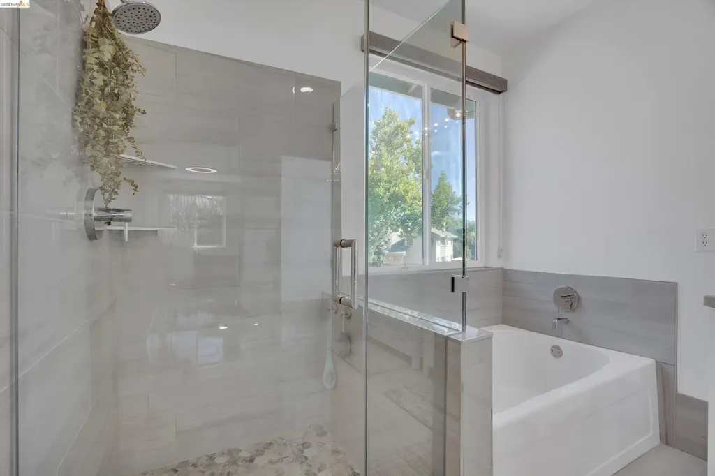 188 Continente Avenue Brentwood CA 94513