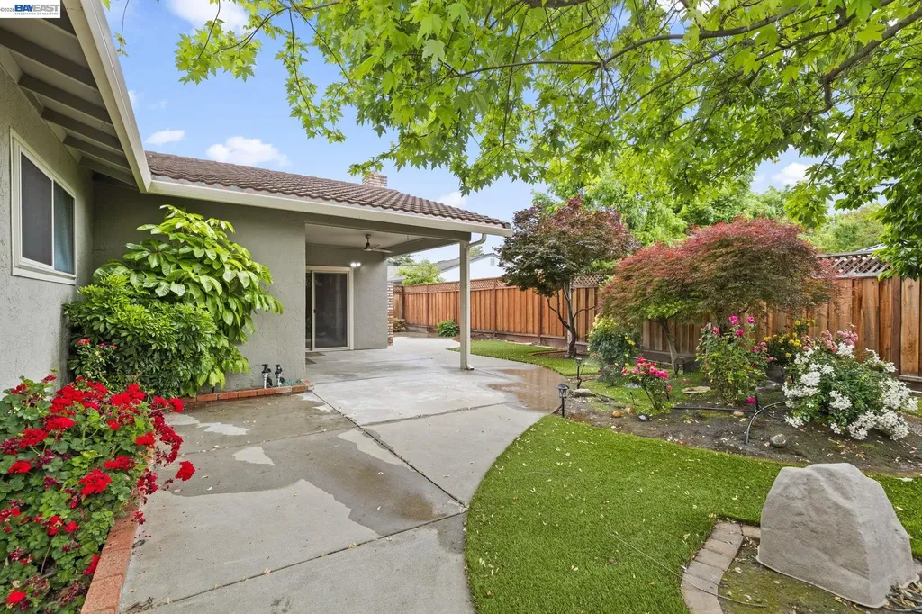 4950 Black Avenue Pleasanton CA 94566