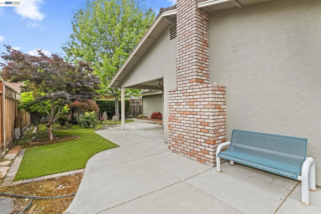 4950 Black Avenue Pleasanton CA 94566