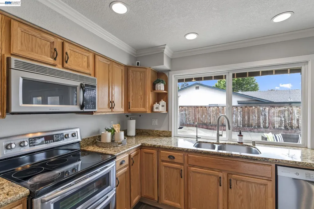 1135 Killarney Street Livermore CA 94550