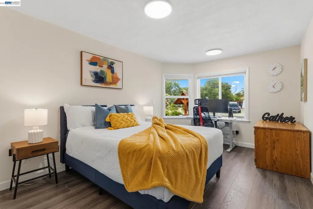 1135 Killarney Street Livermore CA 94550