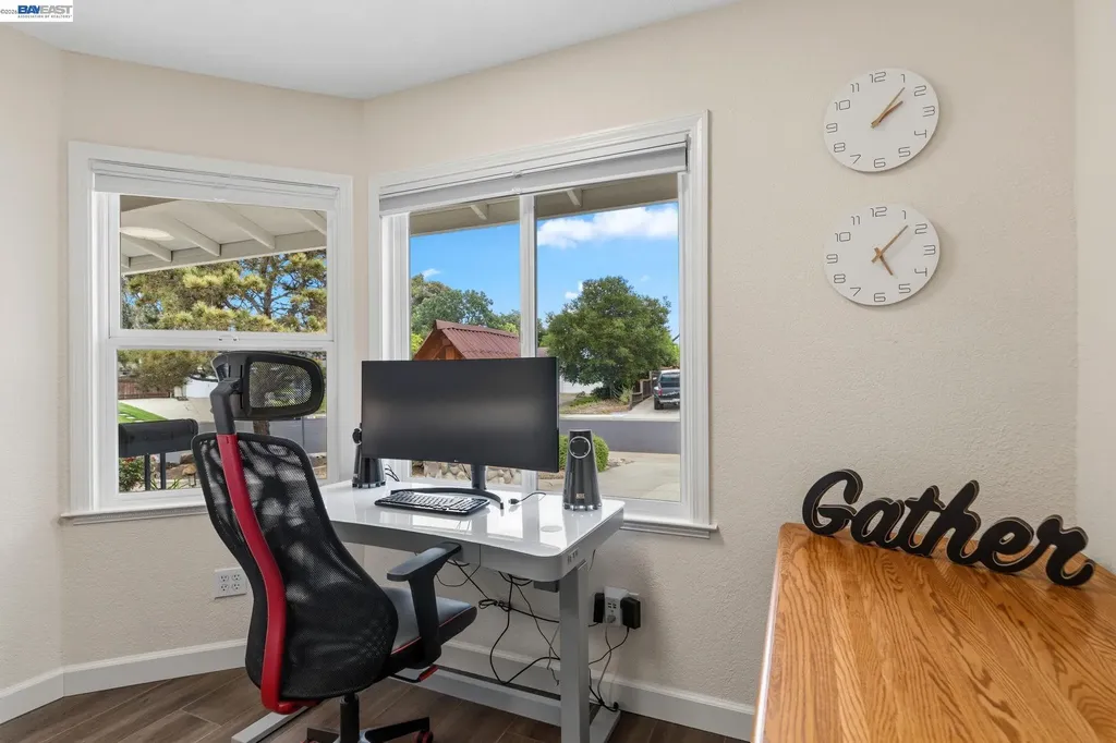 1135 Killarney Street Livermore CA 94550