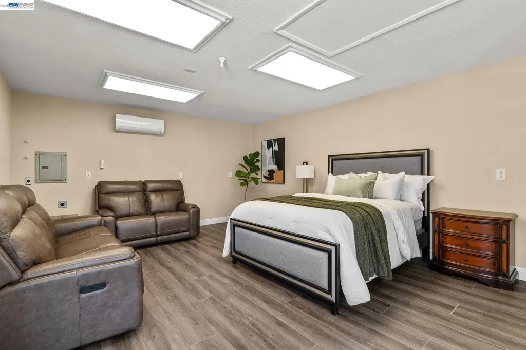 1135 Killarney Street Livermore CA 94550