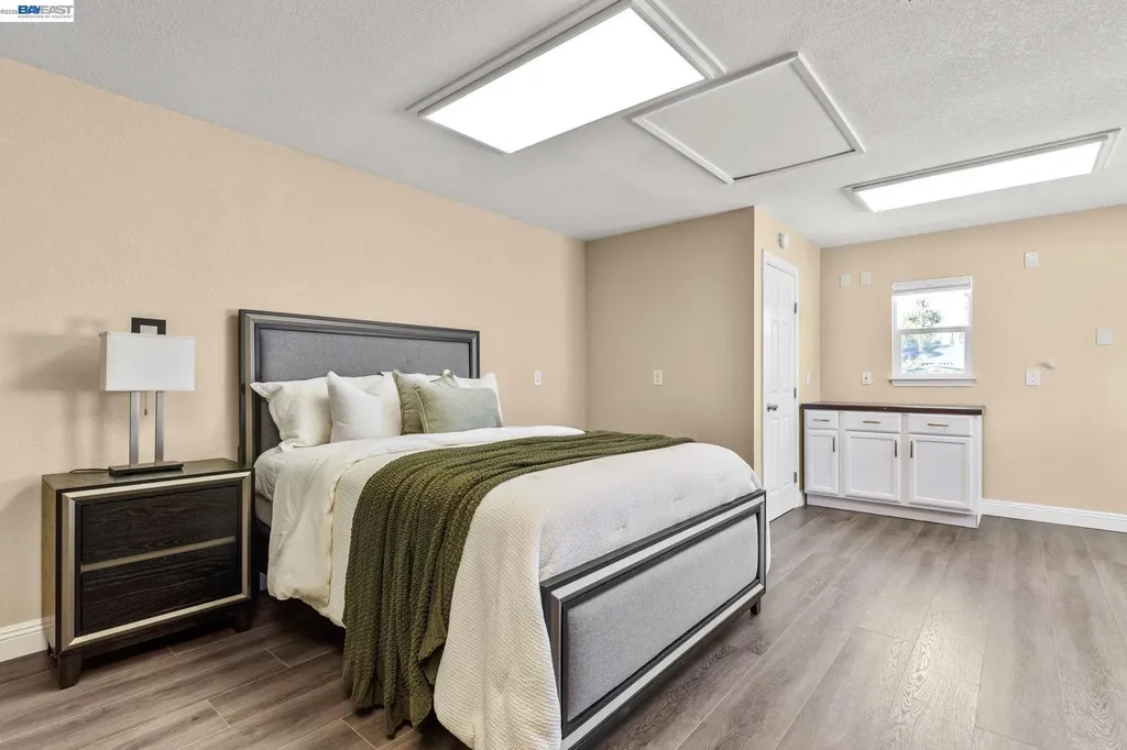 1135 Killarney Street Livermore CA 94550