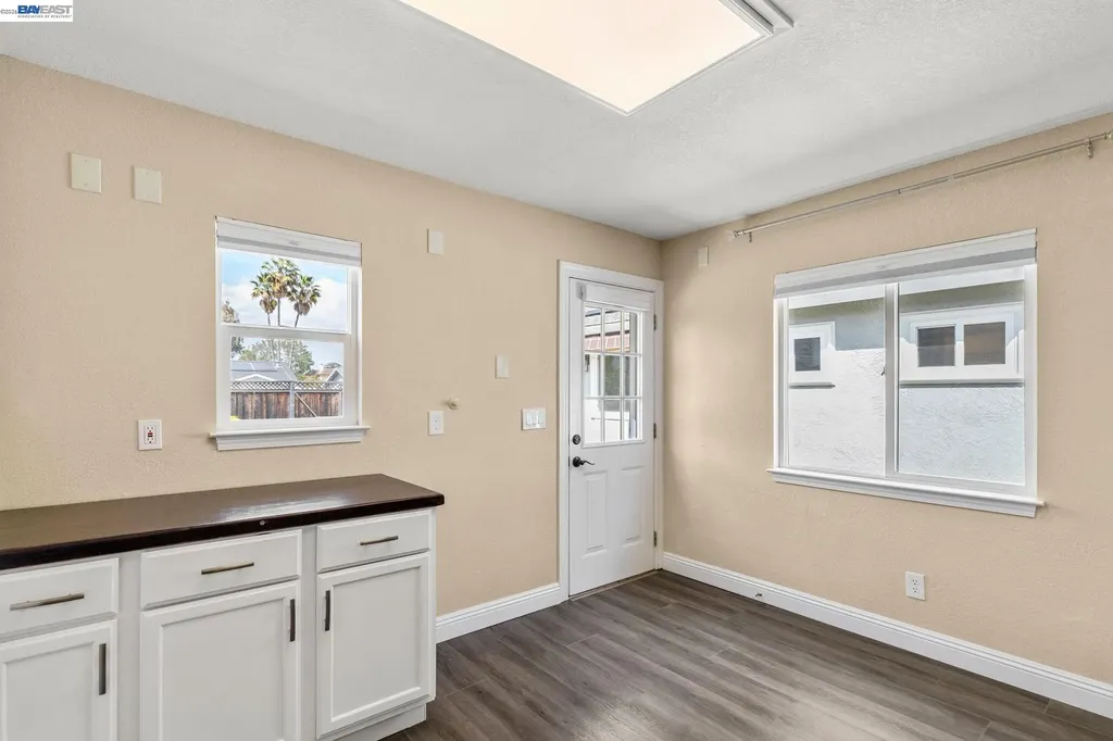 1135 Killarney Street Livermore CA 94550