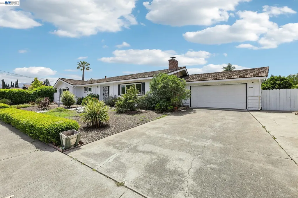 1691 Clayton Way Concord CA 94519