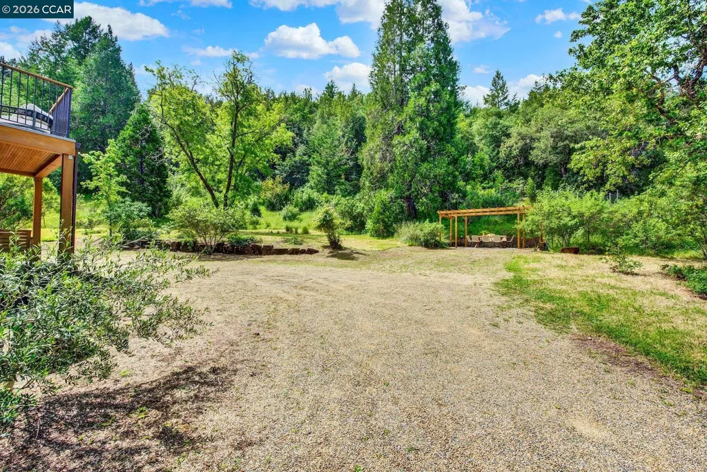 4009 Redwood Road Napa CA 94558