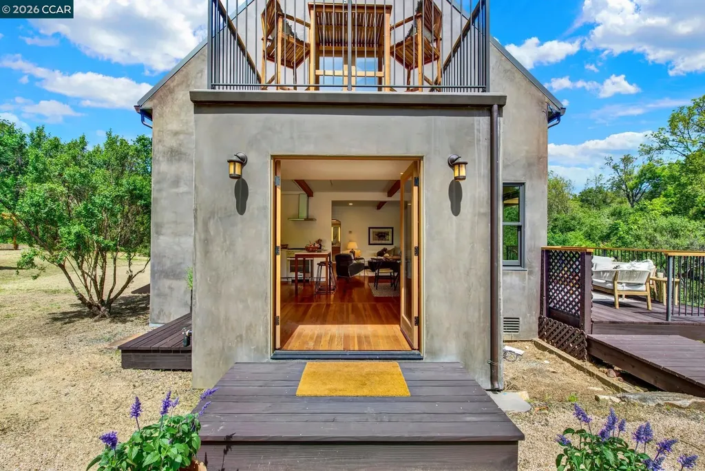 4009 Redwood Road Napa CA 94558