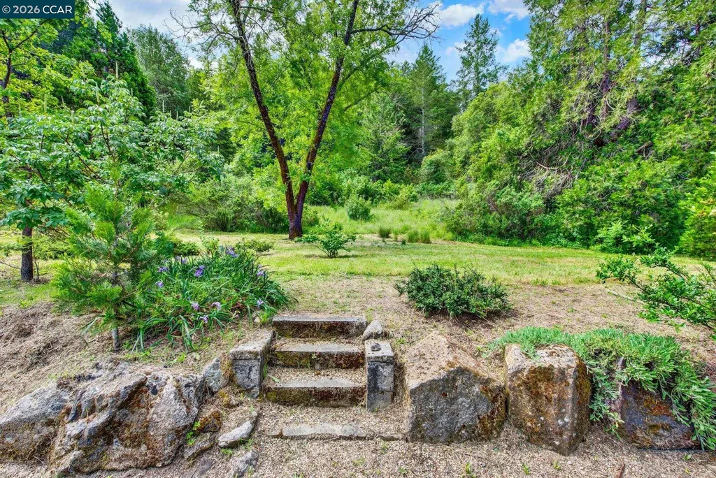 4009 Redwood Road Napa CA 94558