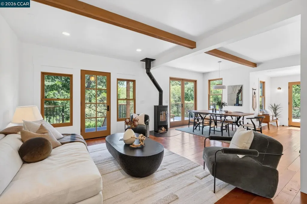 4009 Redwood Road Napa CA 94558