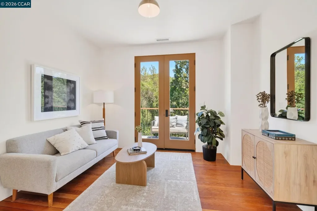 4009 Redwood Road Napa CA 94558
