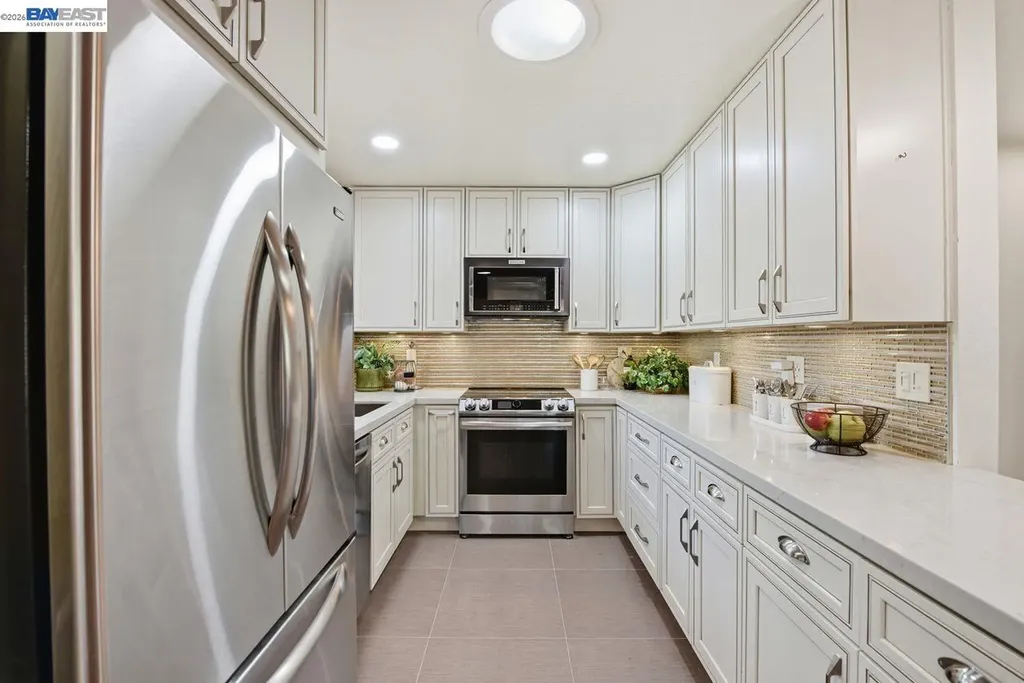 1522 Dennis Avenue San Leandro CA 94578