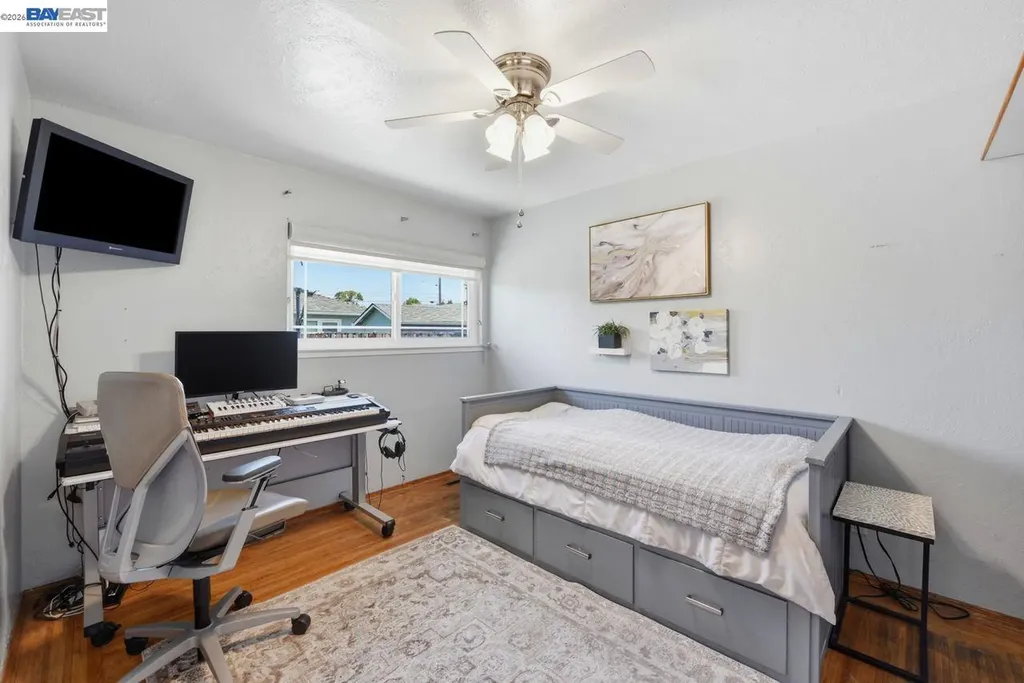 1522 Dennis Avenue San Leandro CA 94578