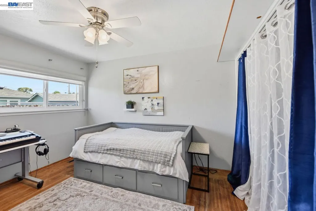 1522 Dennis Avenue San Leandro CA 94578
