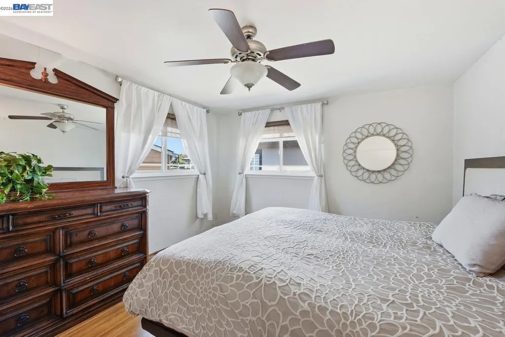 1522 Dennis Avenue San Leandro CA 94578