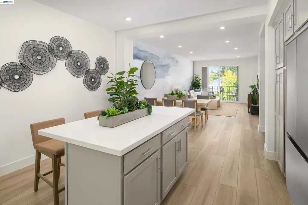 2011 Clement Avenue Alameda CA 94501