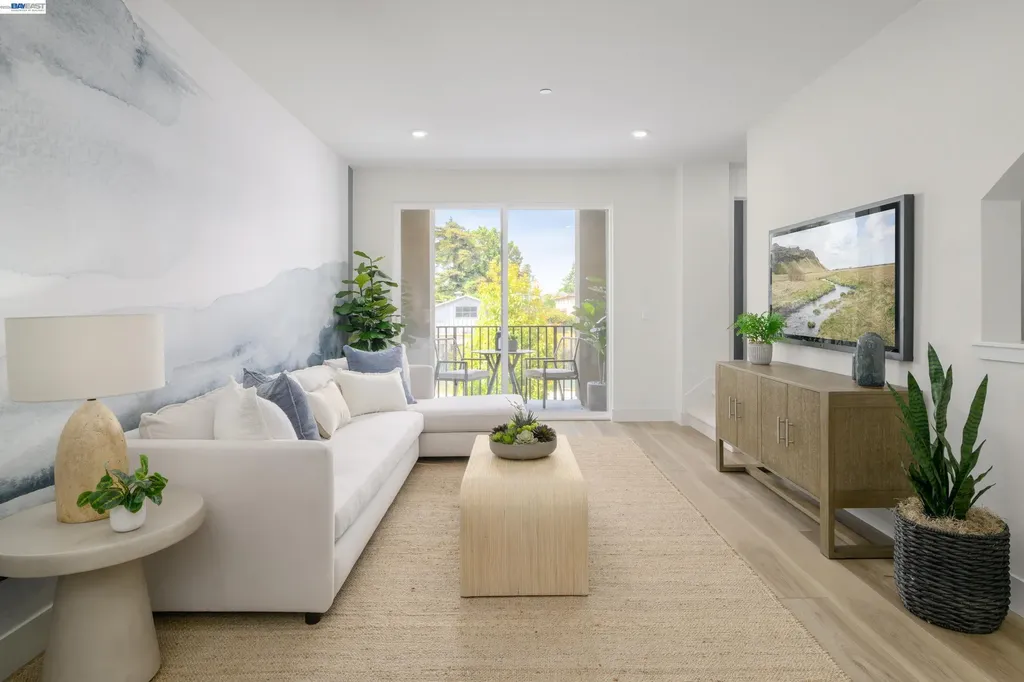 2011 Clement Avenue Alameda CA 94501