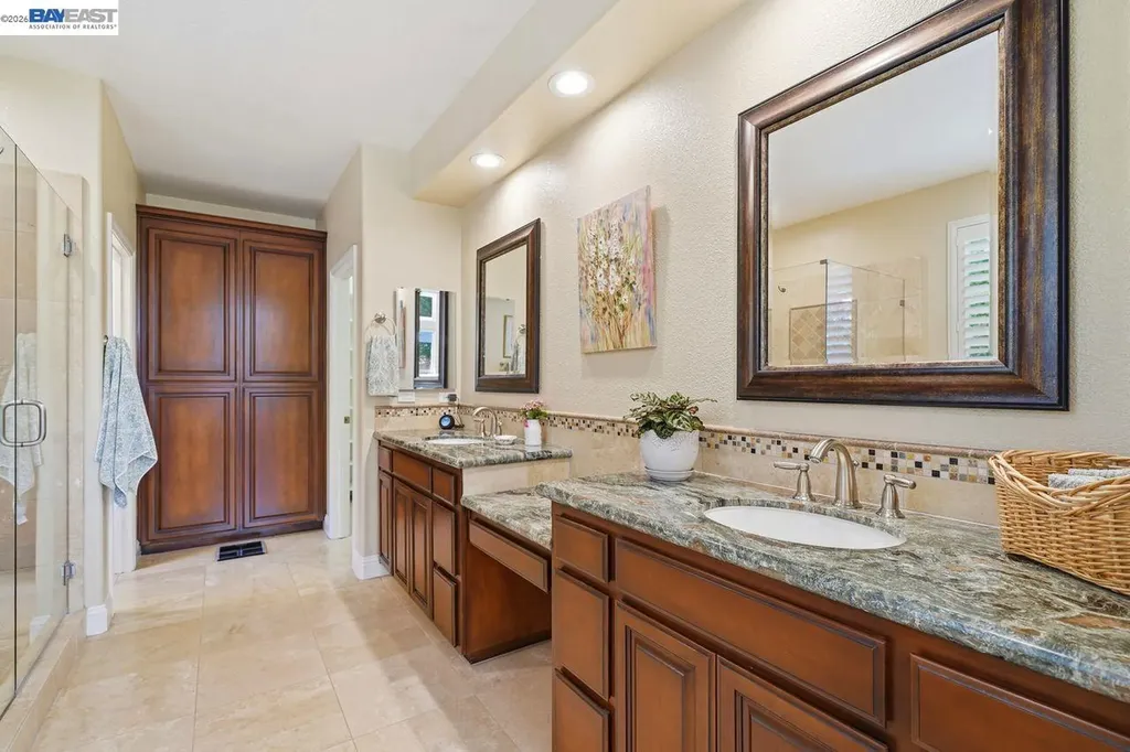 453 Old Oak Road Livermore CA 94550