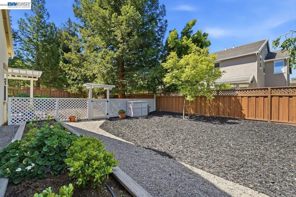 453 Old Oak Road Livermore CA 94550