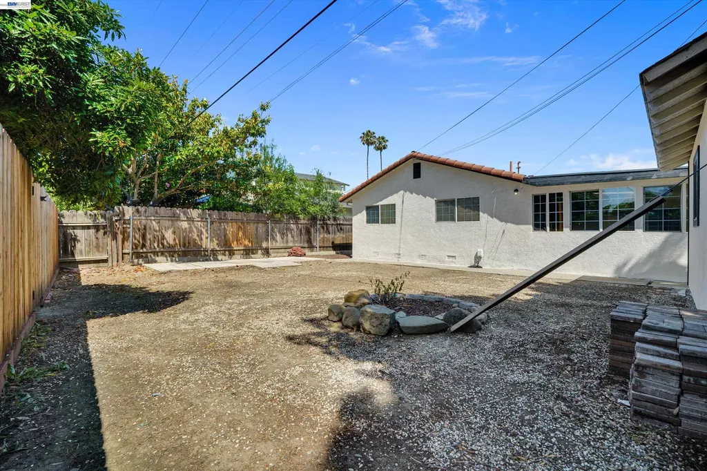 5006 Everglades Park Drive Fremont CA 94538