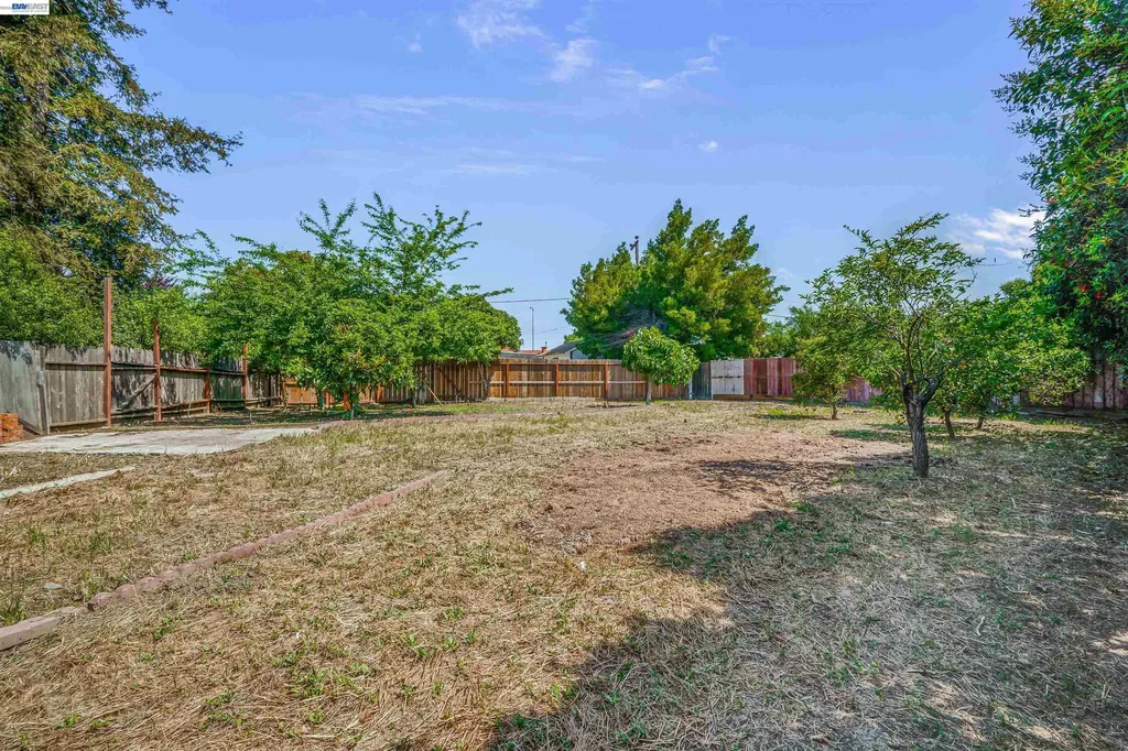 5006 Everglades Park Drive Fremont CA 94538