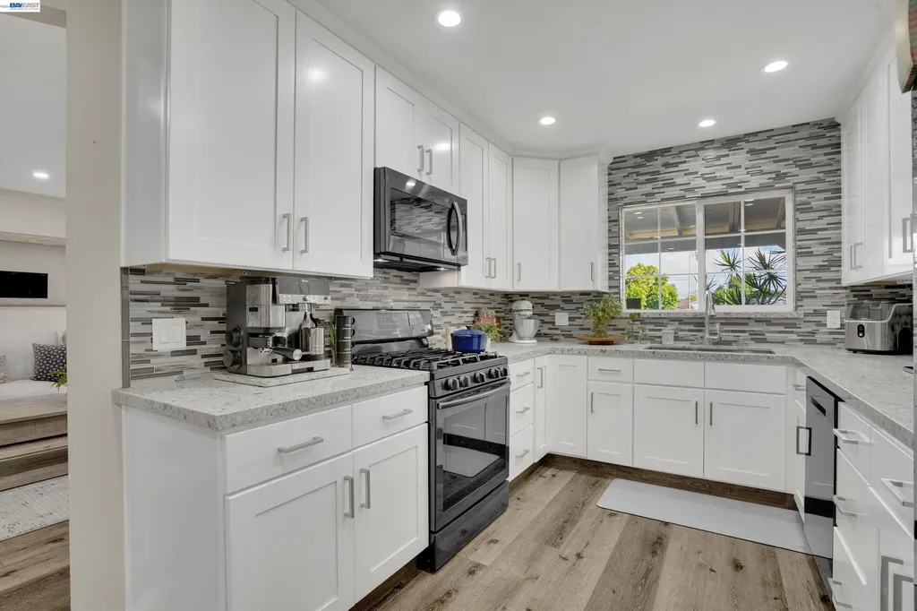 5006 Everglades Park Drive Fremont CA 94538