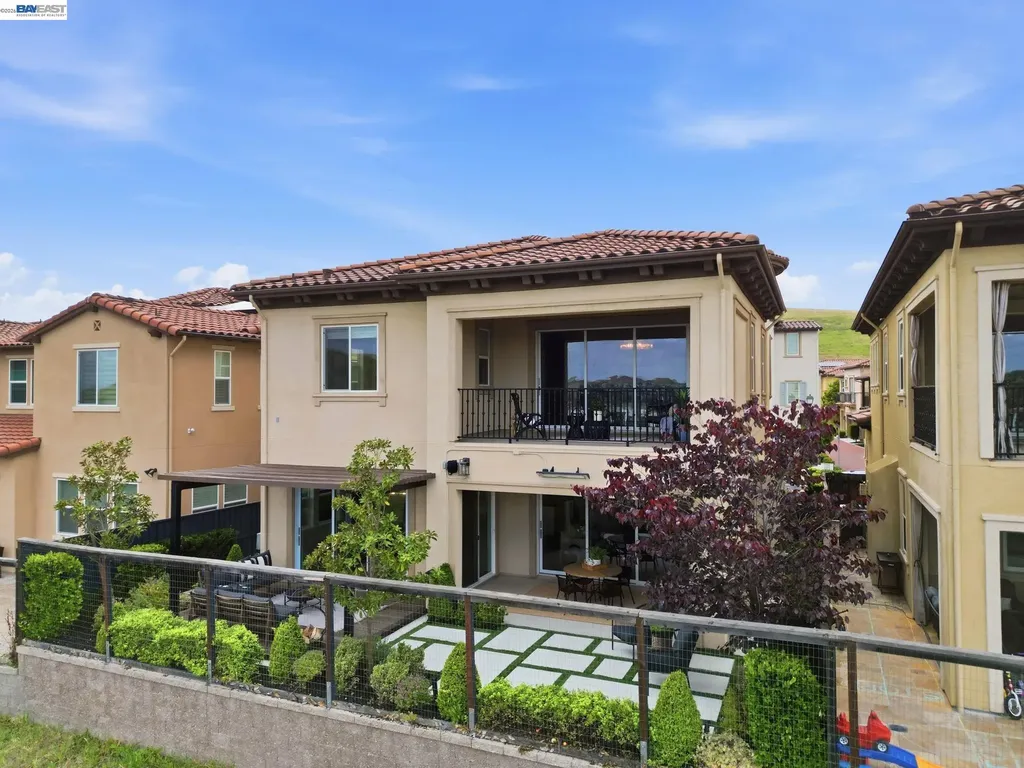 1091 Trumpet Vine Lane San Ramon CA 94582