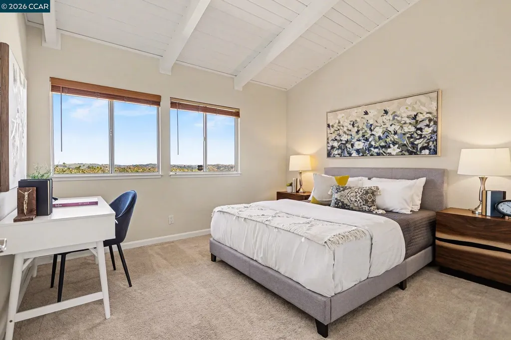 3 Camino Del Cielo Orinda CA 94563