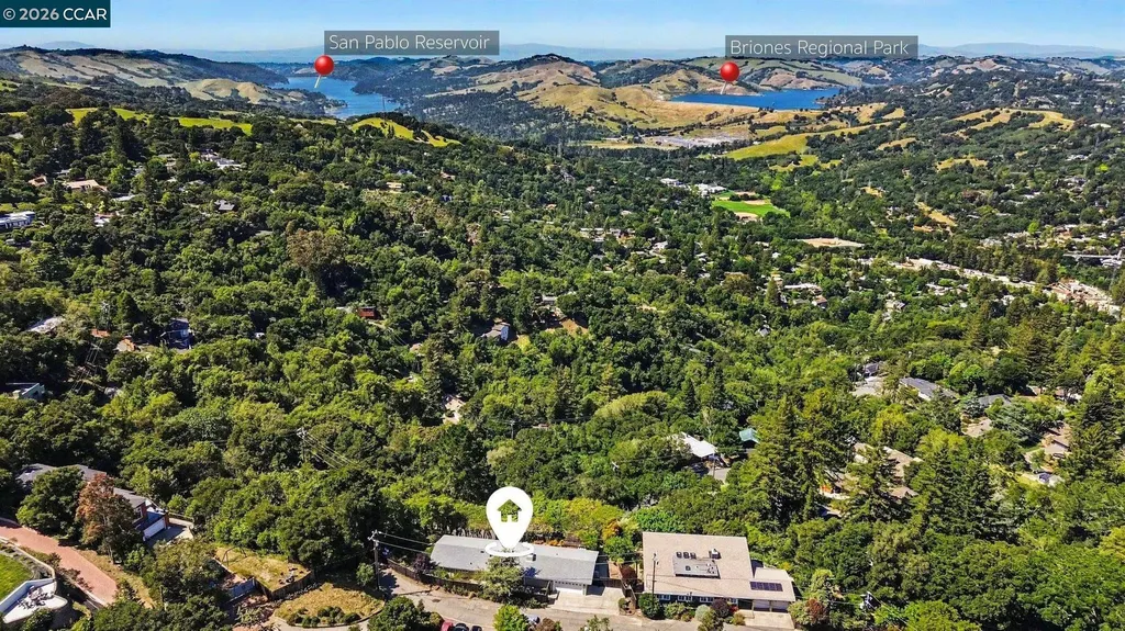 3 Camino Del Cielo Orinda CA 94563