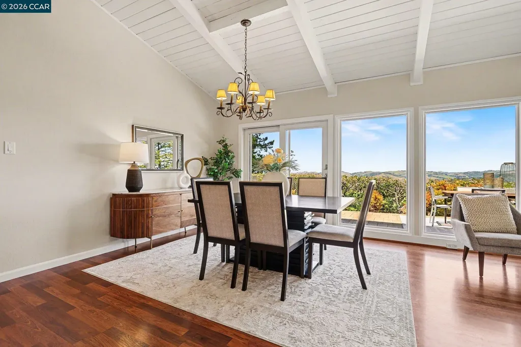 3 Camino Del Cielo Orinda CA 94563