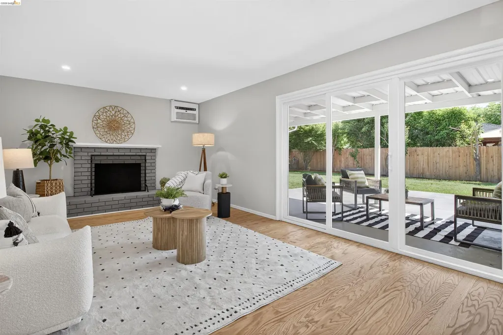 4321 Davis Way Livermore CA 94550