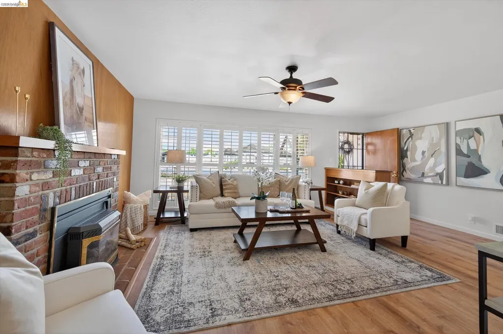 4586 Rose Avenue Oakley CA 94561