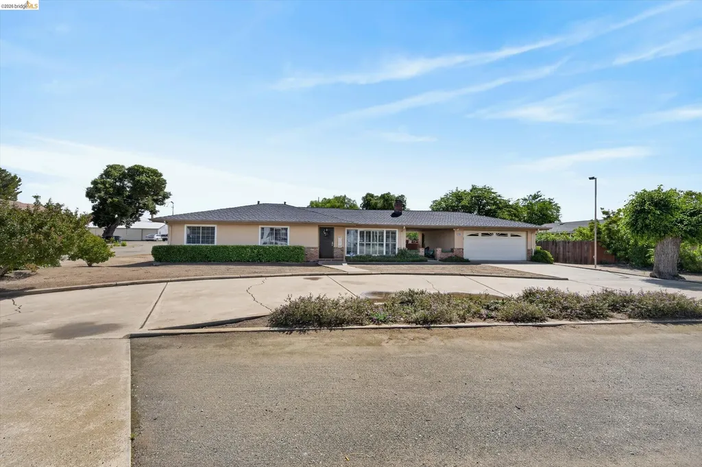 4586 Rose Avenue Oakley CA 94561