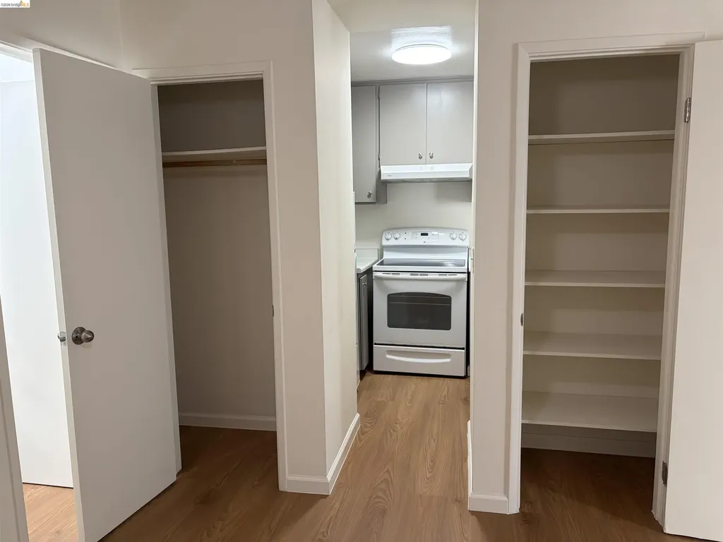 151 Lakeside Drive Oakland CA 94612