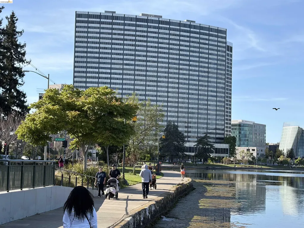 151 Lakeside Drive Oakland CA 94612