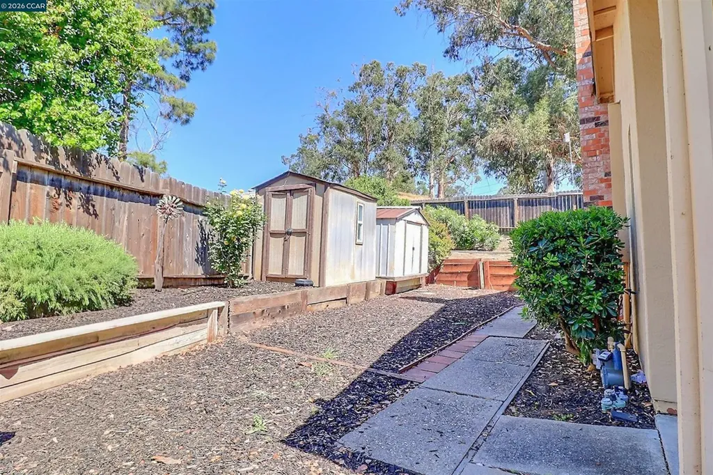 126 Woodview Court Martinez CA 94553