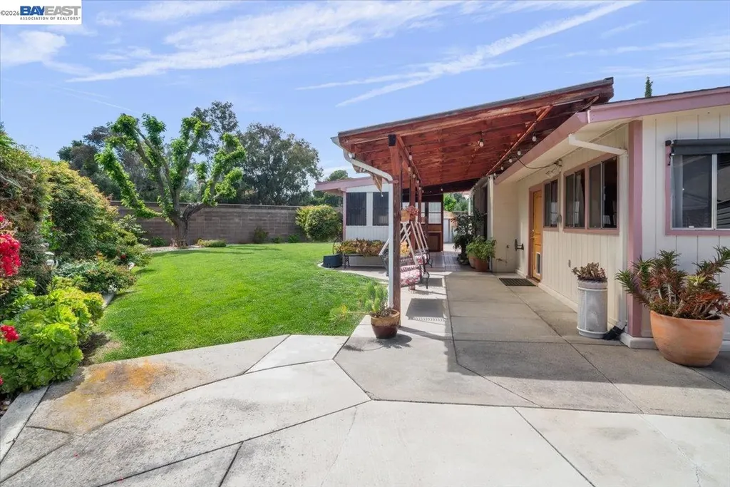 6894 Heath Court Pleasanton CA 94588