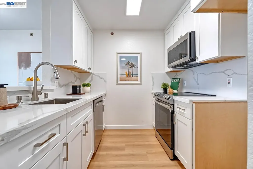 685 Dartmore Lane Hayward CA 94544