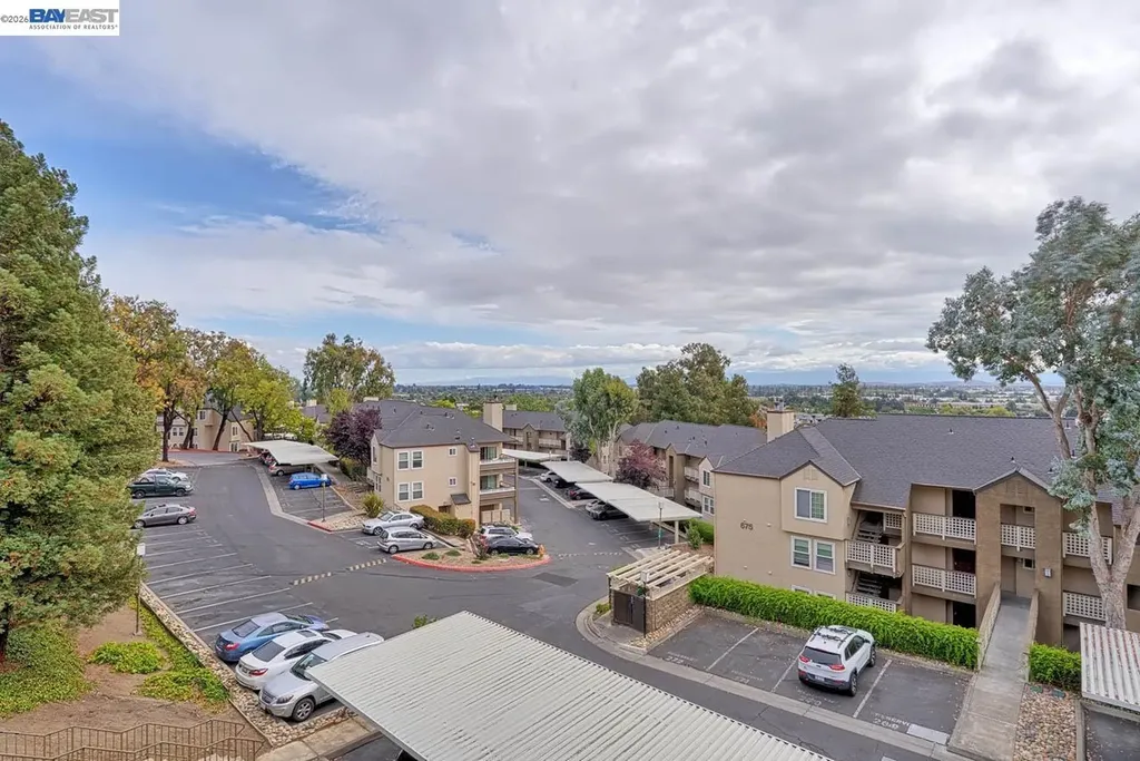 685 Dartmore Lane Hayward CA 94544