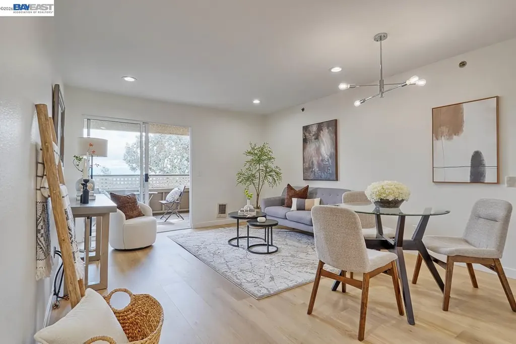 685 Dartmore Lane Hayward CA 94544