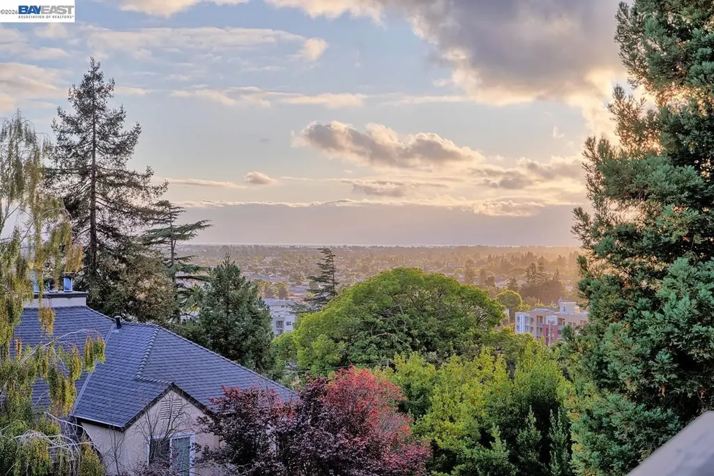 685 Dartmore Lane Hayward CA 94544