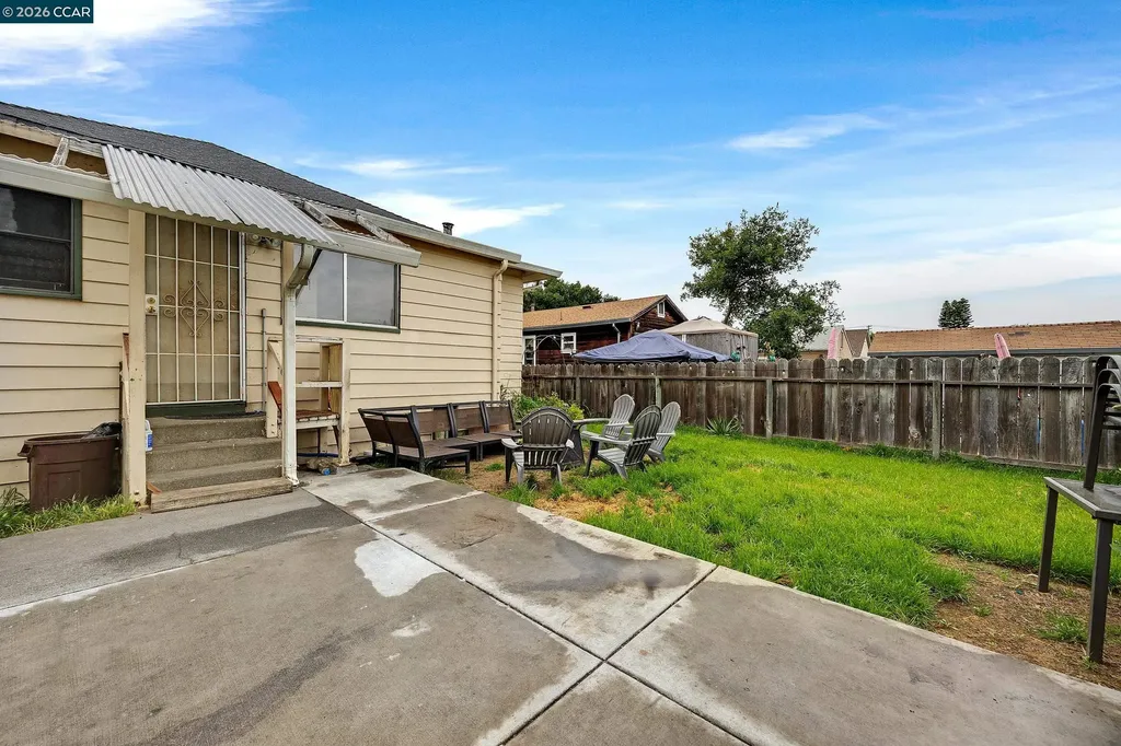 220 Perkins Vallejo CA 94590