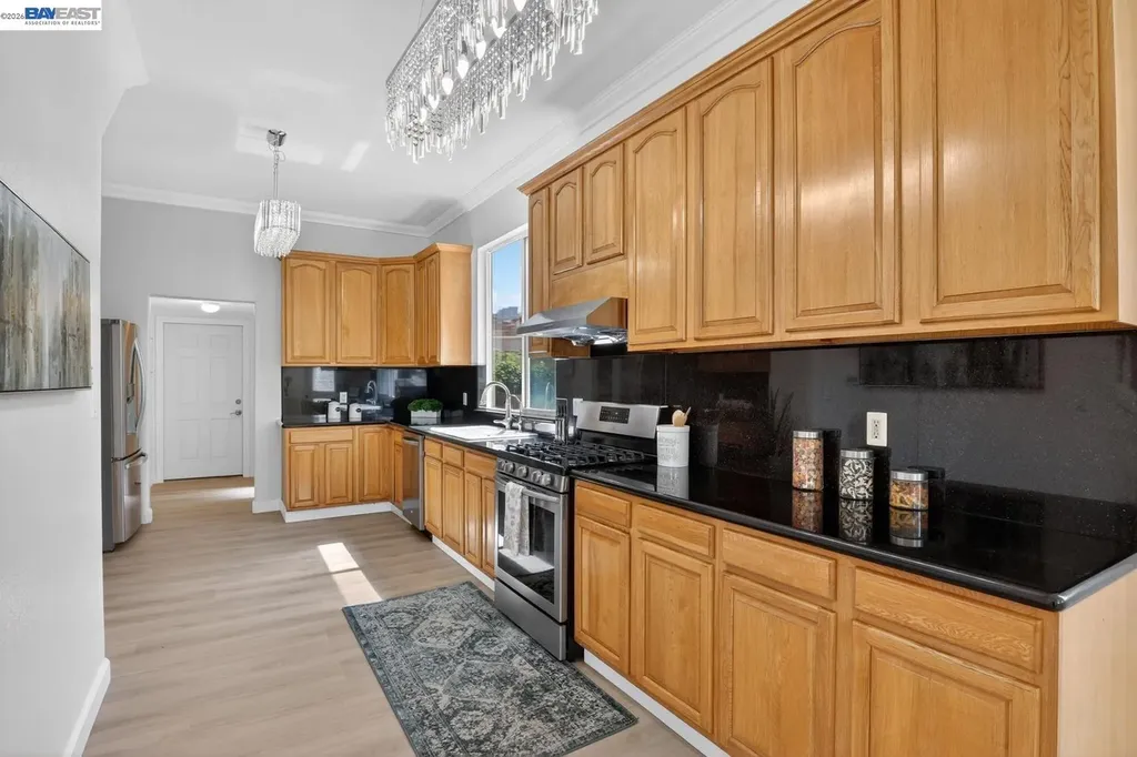 1328 25th Street Oakland CA 94606