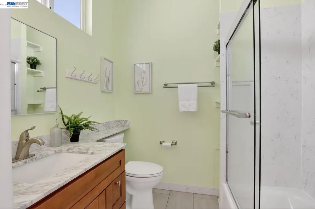1328 25th Street Oakland CA 94606