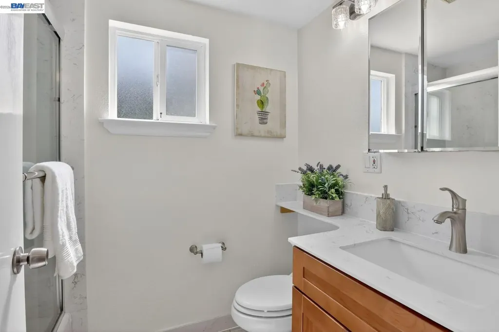 1328 25th Street Oakland CA 94606