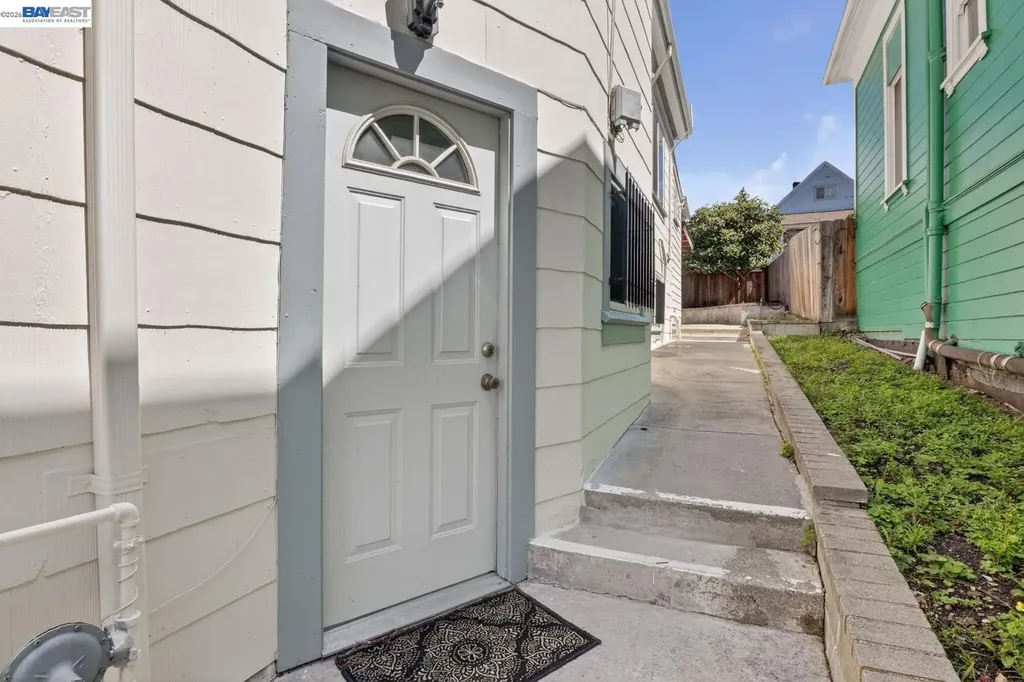 1328 25th Street Oakland CA 94606
