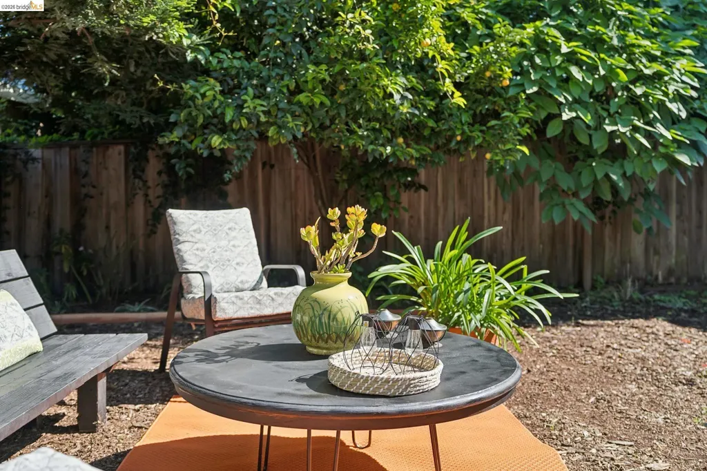 5534 Adeline Oakland CA 94608