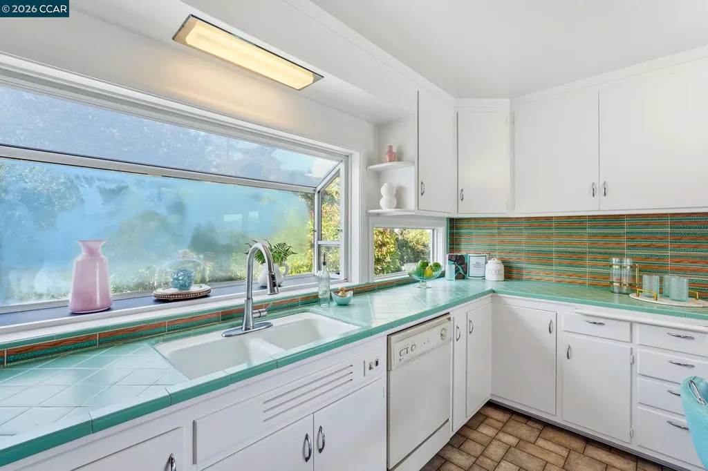 143 Montecito Crescent Walnut Creek CA 94597