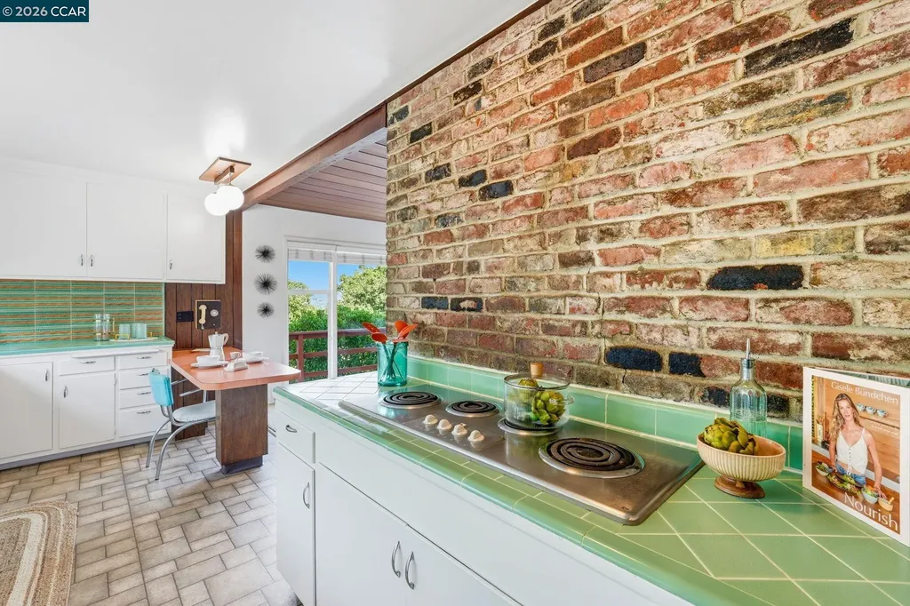 143 Montecito Crescent Walnut Creek CA 94597